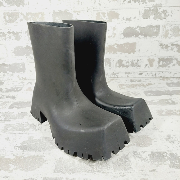 New Balenciaga Trooper Black Rubber Square Toe Rain Boots F741 - Picture 4 of 14